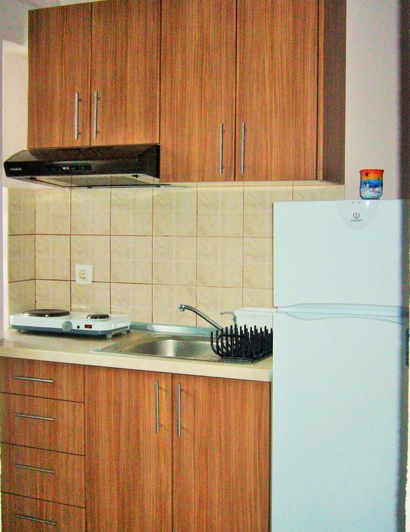 Vordos Rooms Vrasná Exterior foto